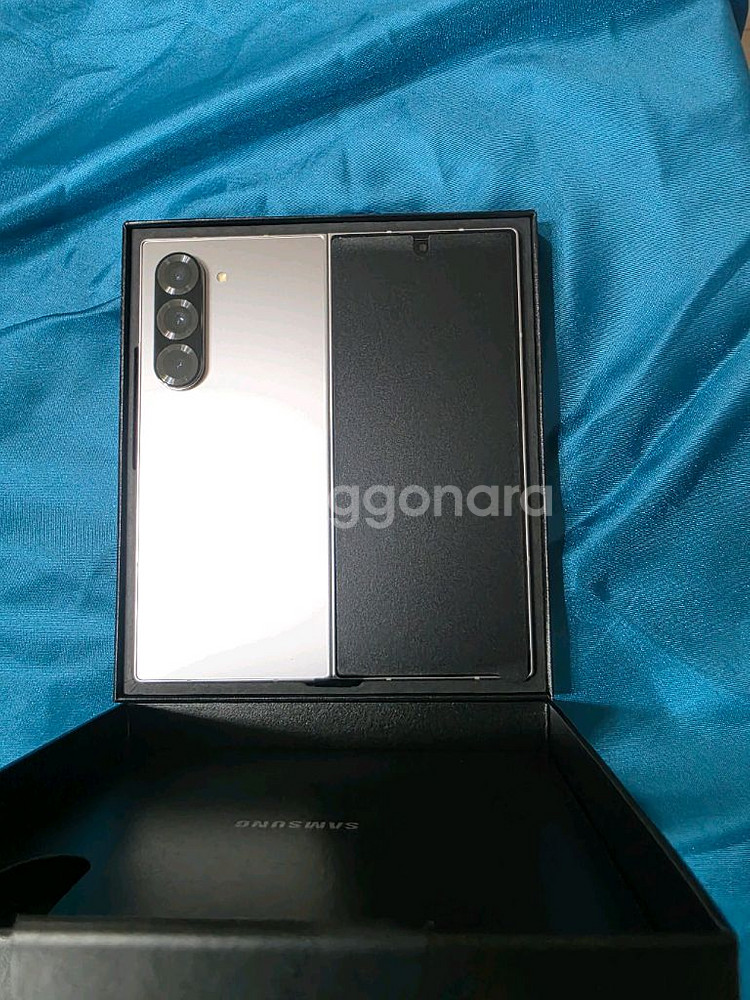 갤럭시 Z 폴드6 512GB 자급제--18