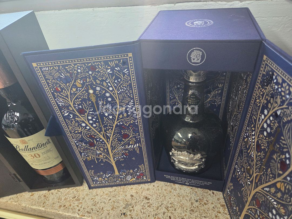 로얄샬루트 32년 & 발롄타인 30년 공병--0