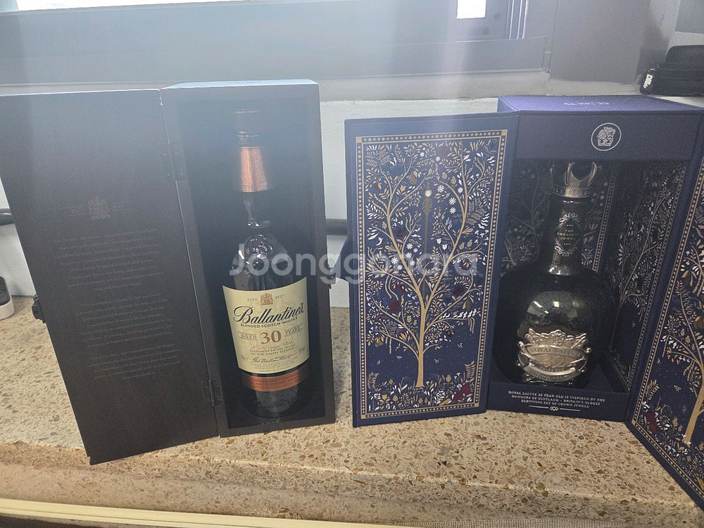 로얄샬루트 32년 & 발롄타인 30년 공병--2