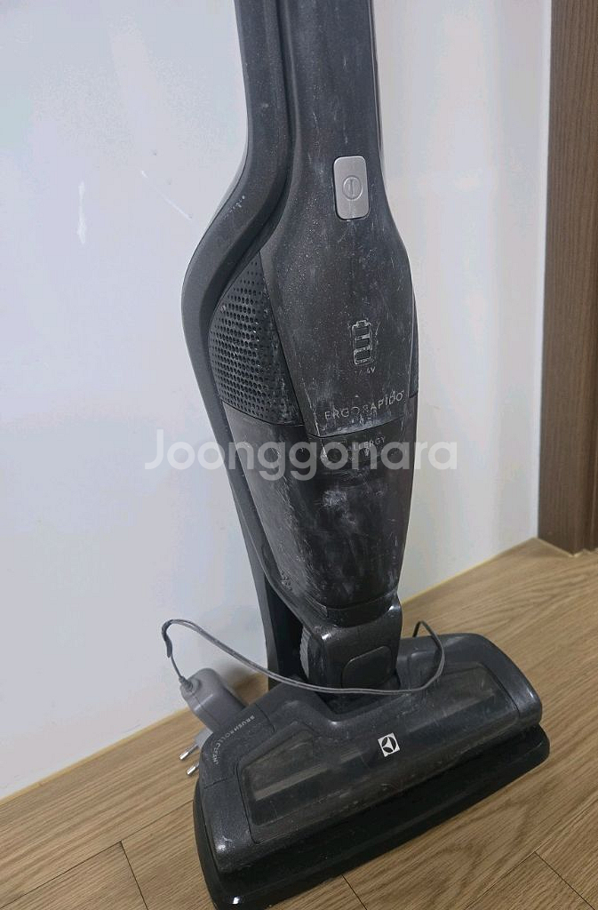 일렉트로룩스 부품용 무선 스틱청소기 ZB3301(30분--0