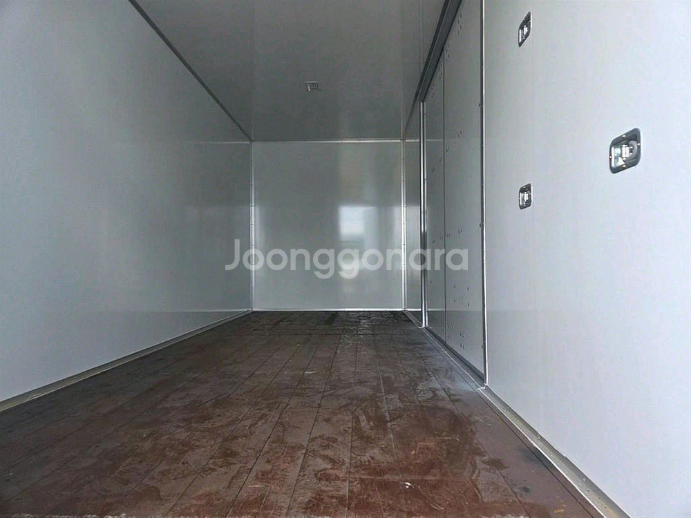 메가트럭 5톤 새익스탑차13년식--3
