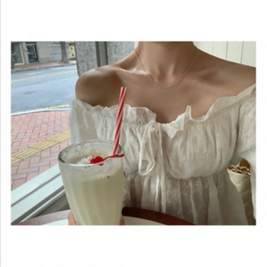 셔링 리본 블라우스/릴리코츠 시예 모도마켓 타낫