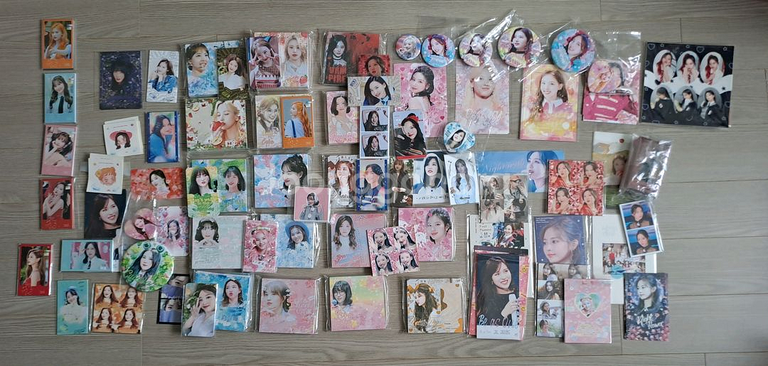 [급처] 트와이스 굿즈 일괄--0