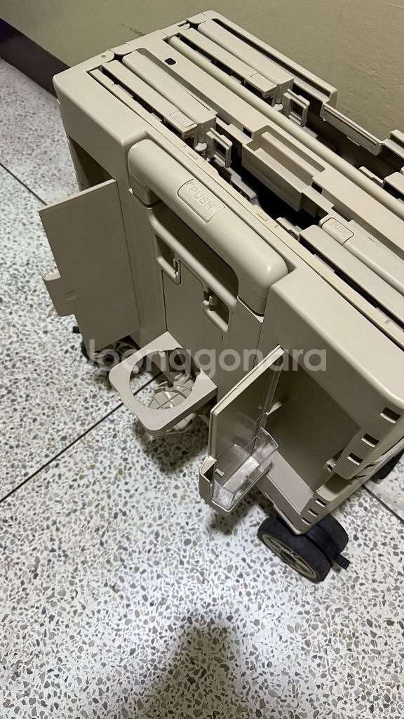 포레니아 폴딩웨건--3