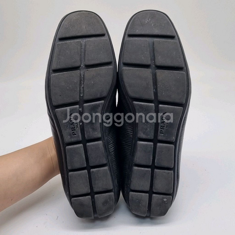 프라다 남성가죽로퍼39 255--2