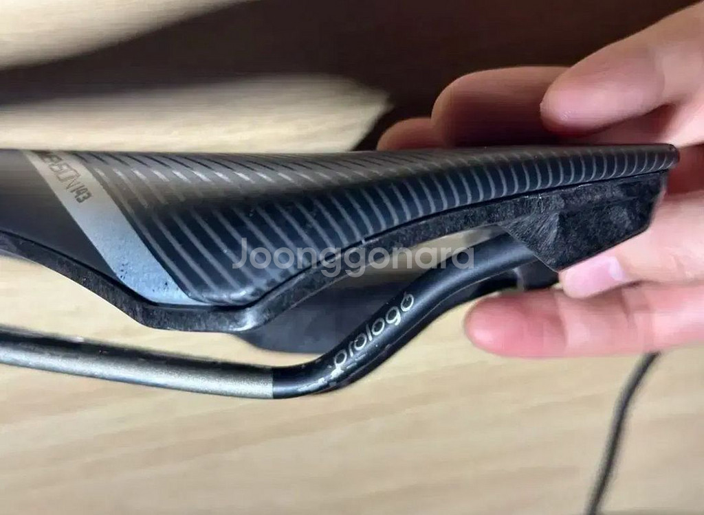 프롤로고 디멘션 TiroX 안장--7