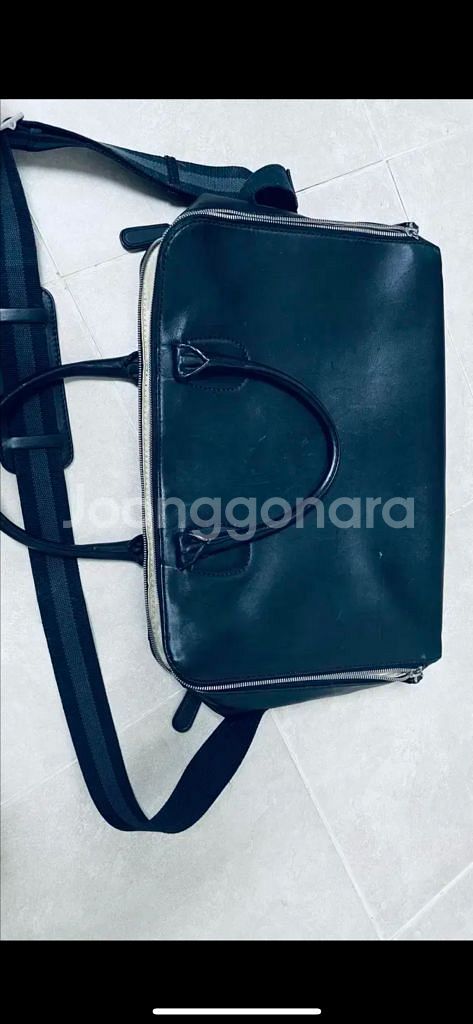 GUCCI 인터로킹 G 레더 서류가방--1