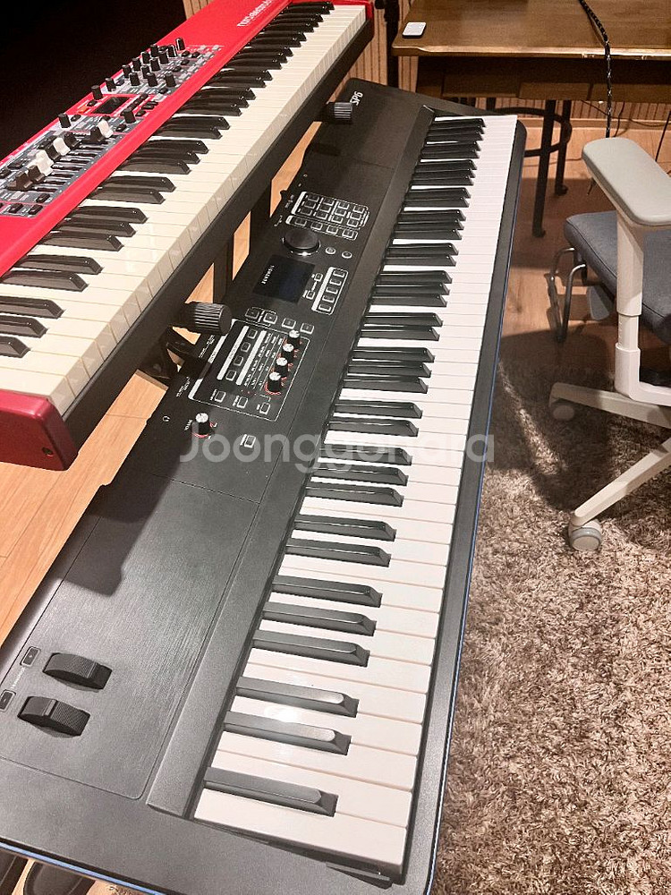 nord electro 6d, Kurzweil sp6--1