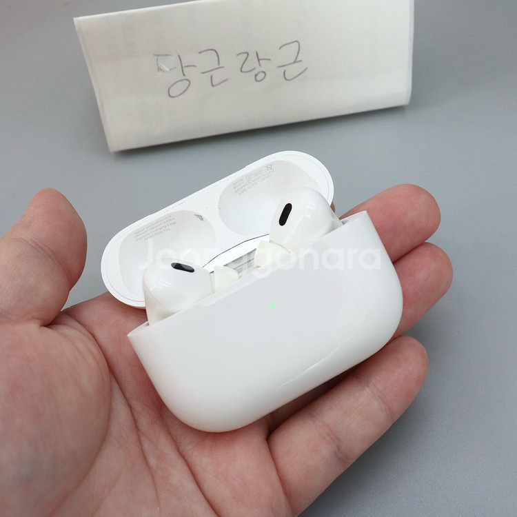 에어팟 프로2세대 8핀--1