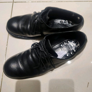 구이디 992 (41.5size) 40만원