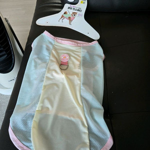 강아지 쿨링 민소매 티셔츠 새상품입니다
