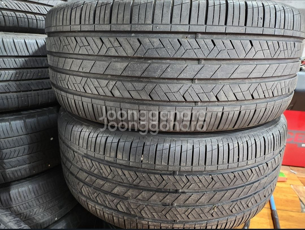 245/45R19 중고타이어--1