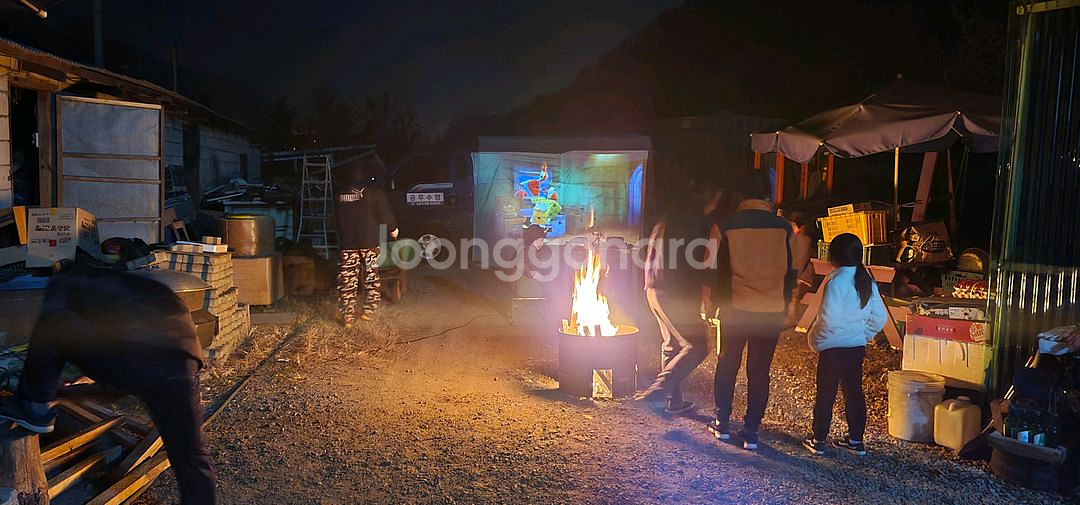제우스 A1000 빔프로젝터--4