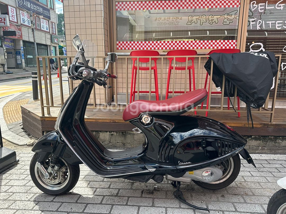 베스파 946 판매합니다--0