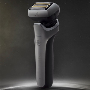 파나소닉 람대쉬 PRO 5 전기 면도기 ES-L550U