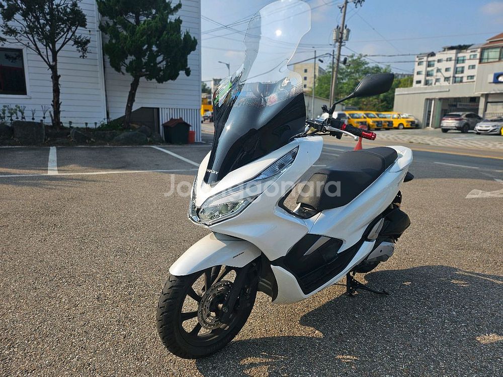 혼다PCX125 / 19년식 / 2만키로 / 125만원--2