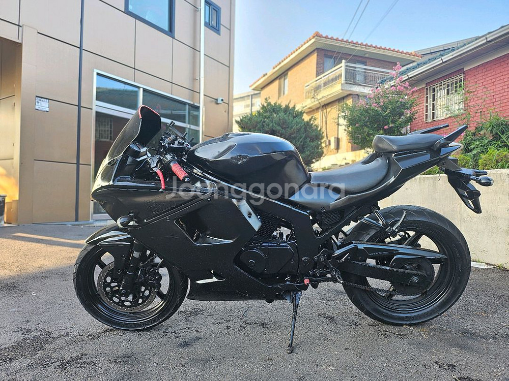 코멧250r / 13년식 / 13만키로 / 110만원--1