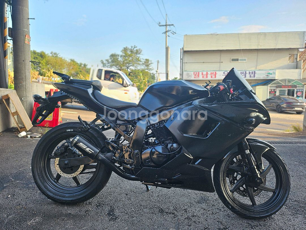 코멧250r / 13년식 / 13만키로 / 110만원--0
