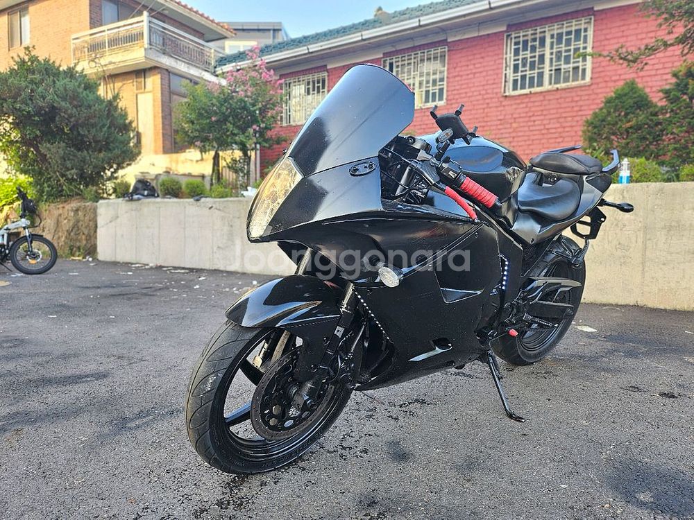 코멧250r / 13년식 / 13만키로 / 110만원--3