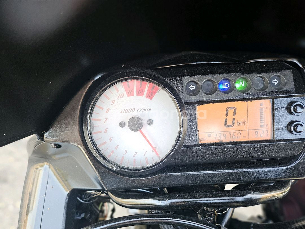 코멧250r / 13년식 / 13만키로 / 110만원--8