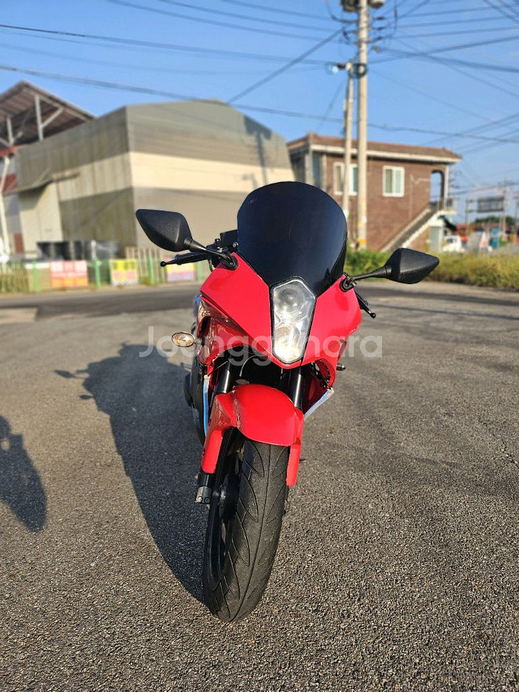 코멧250r / 14년식 / 2만키로 / 120만원--5