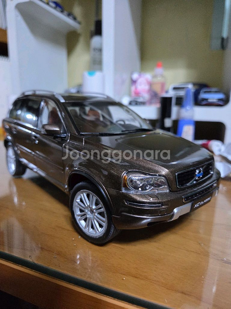1:18 CM 볼보XC90--0