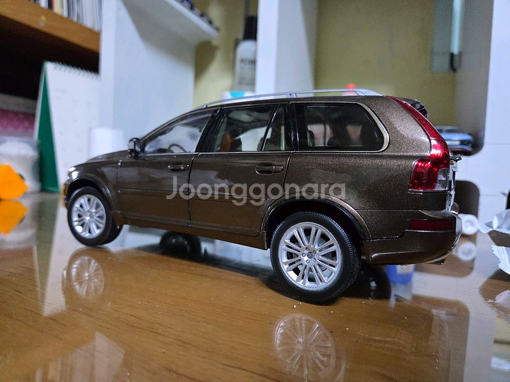 1:18 CM 볼보XC90--1