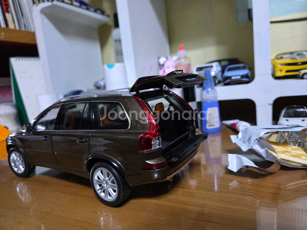 1:18 CM 볼보XC90--3