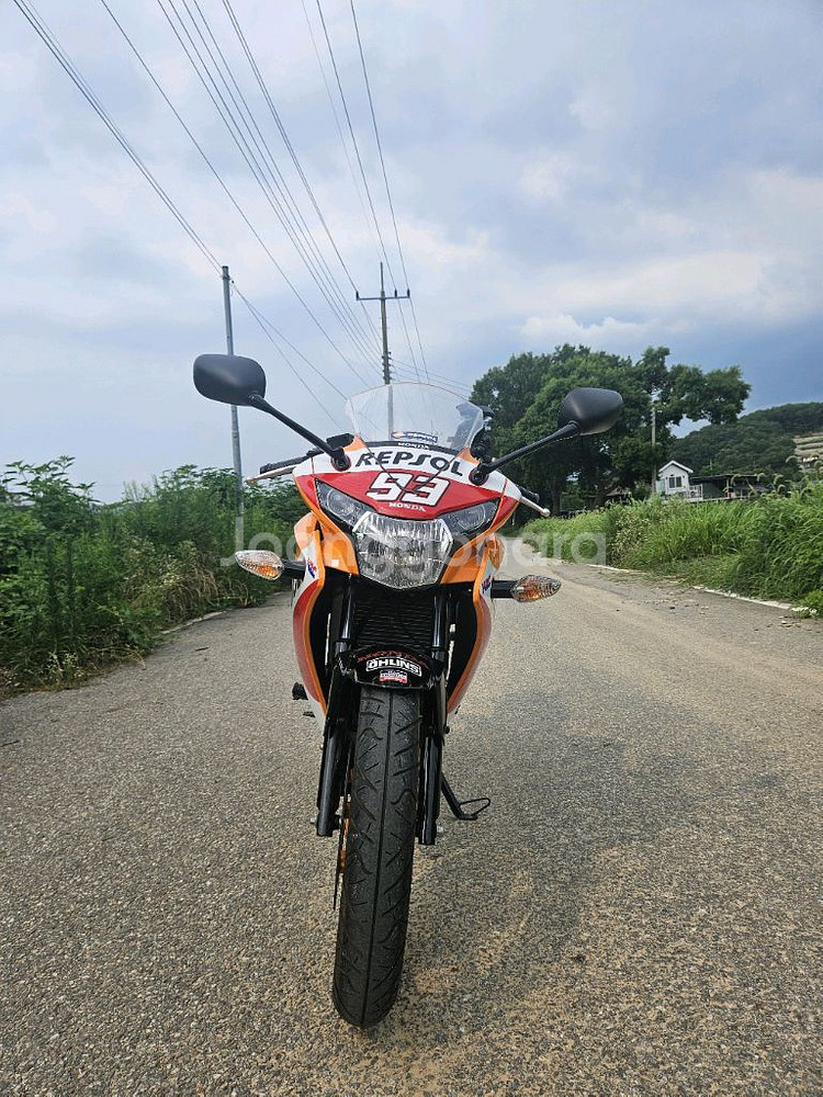 혼다CBR125/15년식/2천키로/165만원/신차급차량--6