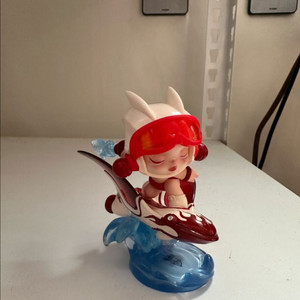 스컬판다 워터파티 피규어