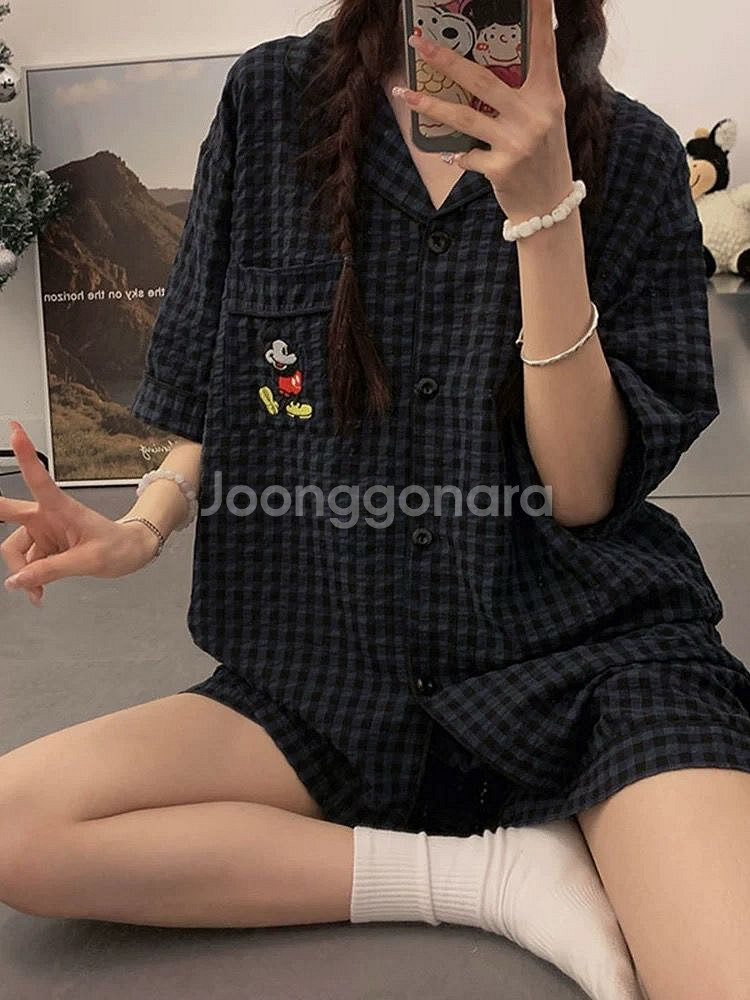 (새상품)미키마우스 체크 파자마--0