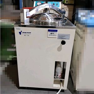 * 신품급 오토클레이브 고압증기 멸균기 100리터 판매