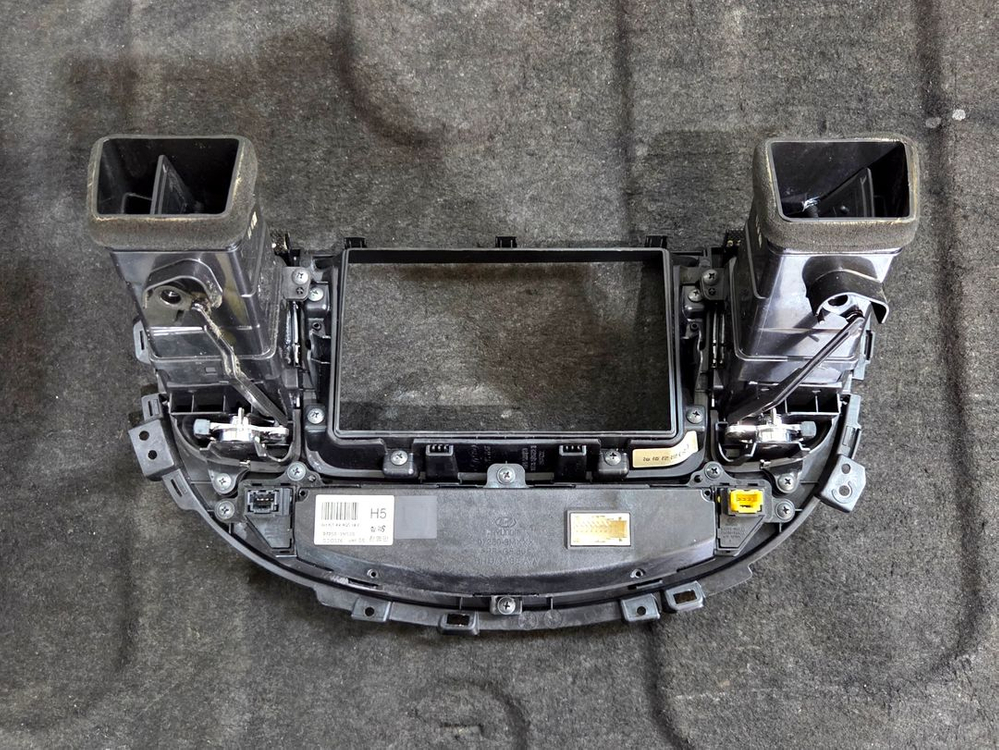 제네시스 BH 센터페시아 집중키 972503M500 이미지