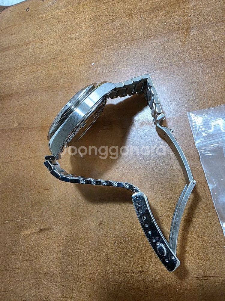 오메가 스피드마스터 39mm 3211.30 팝니다--2