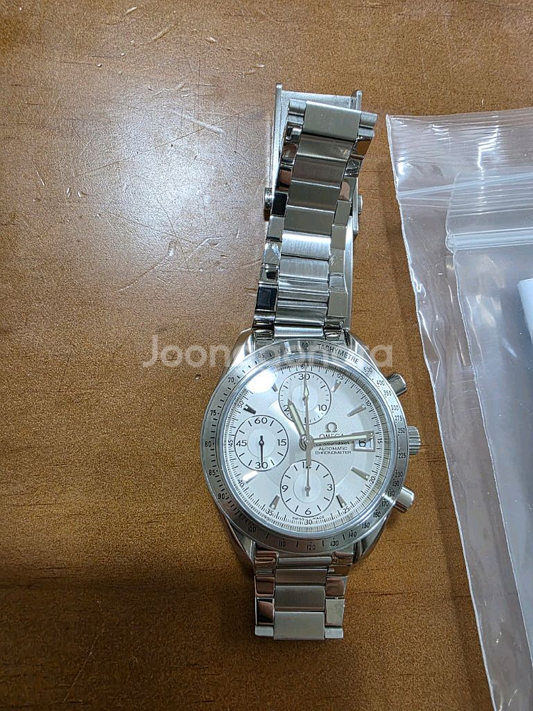 오메가 스피드마스터 39mm 3211.30 팝니다--0
