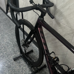 첼로 케인 E7 105 di2 아비아브 아데온2 휠셋