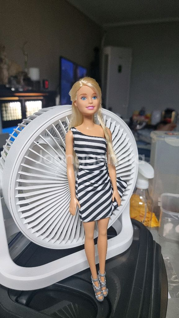 너무 예쁜 바비인형 판매해요--5