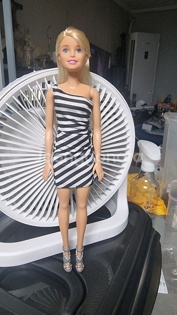 너무 예쁜 바비인형 판매해요--7