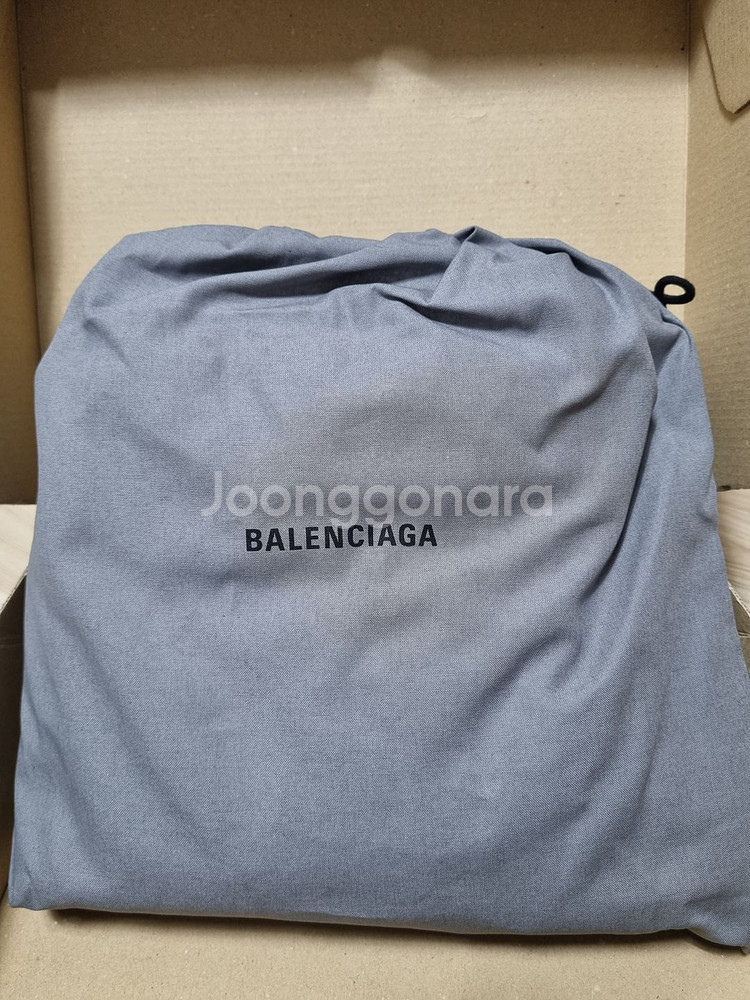 발렌시아가 네오카골 스몰 토트백 핑크 새상품(가격인하)--1