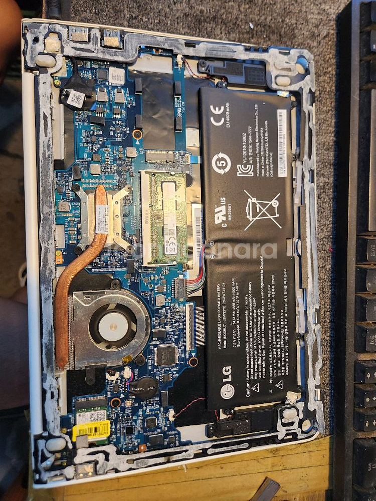 수리용<2664>LG14z950 i3 5세대--3