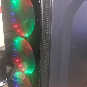 라이젠2600X 데스크탑 컴퓨터 본체 판매 합니다