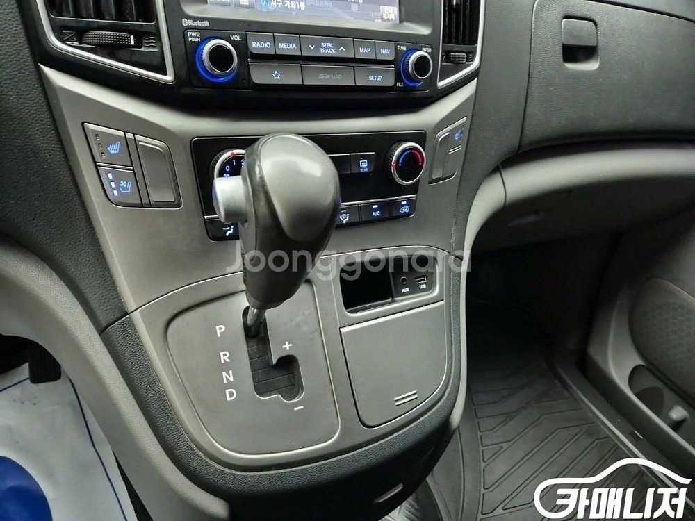[현대]더 뉴 그랜드 스타렉스 2WD 밴 3인승 스마트--7