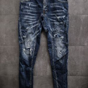DSQUARED2 입체로고 레드 패치 스팟락싱 48