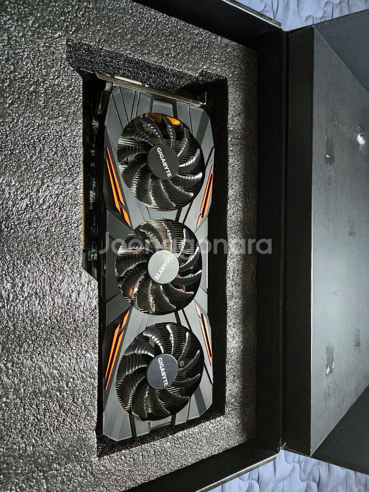 기가바이트 gtx 1070 8g 택포--1