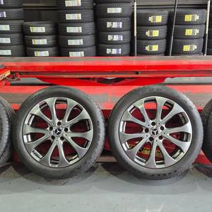 벤츠E크래스18인치휠타이어 판매 25년15주타이어