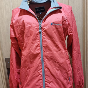 버그하우스 바람막이 자켓 90 size berghaus