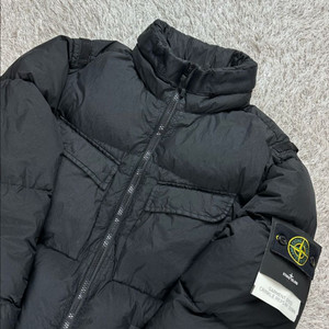 [L] 백화점판 정품 스톤아일랜드 22FW 크링클랩스