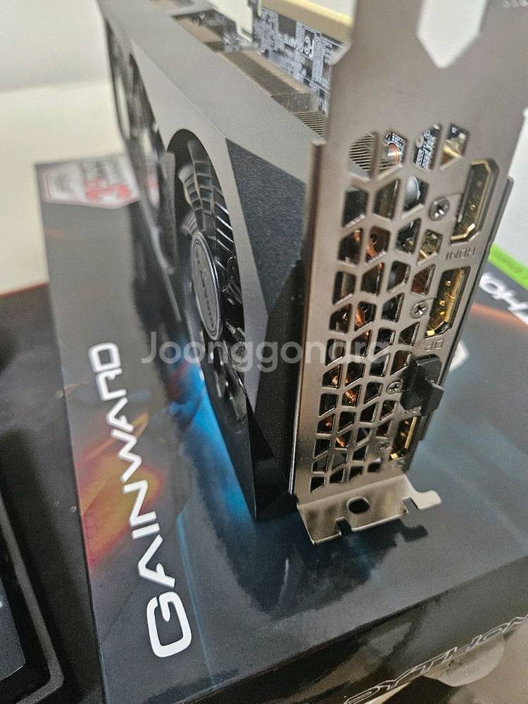 기가바이트 RTX 3060 Ti 팝니다 as기간남음--2