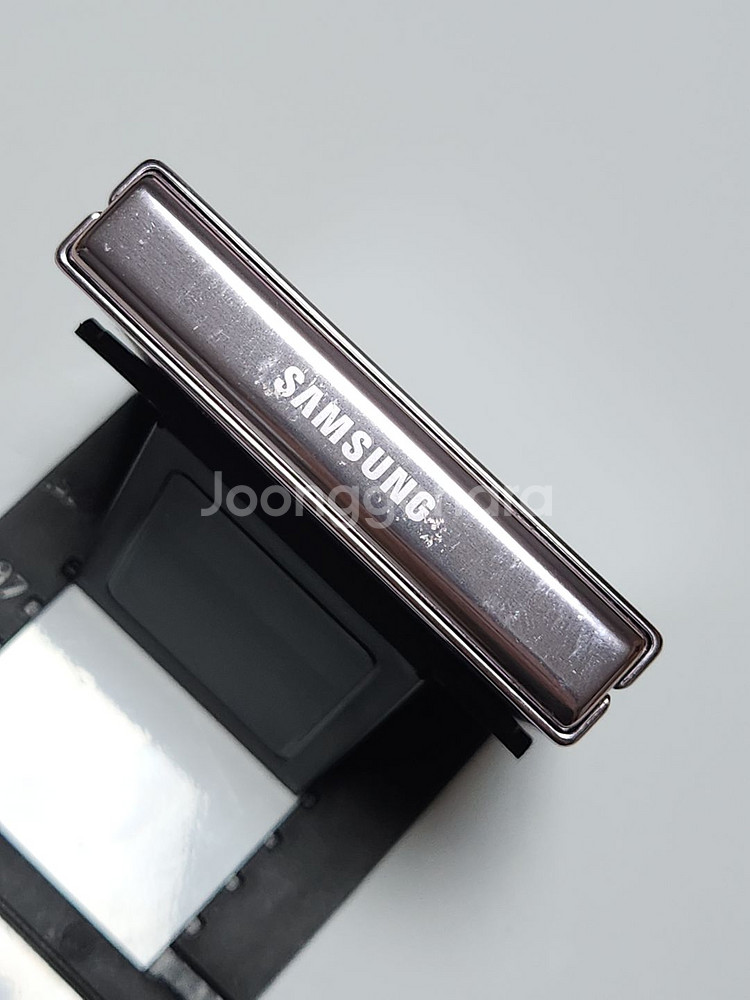 갤럭시Z플립5 256G 무잔상 라벤더 52867--3