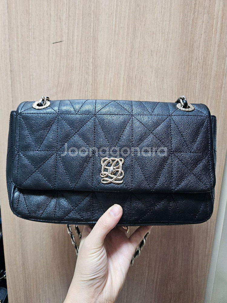 루이까또즈 퀼팅 레더 크로스 숄더백--0